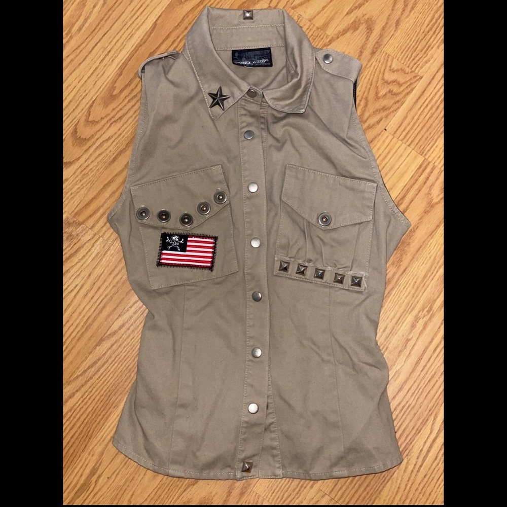 Lip service kill city vest